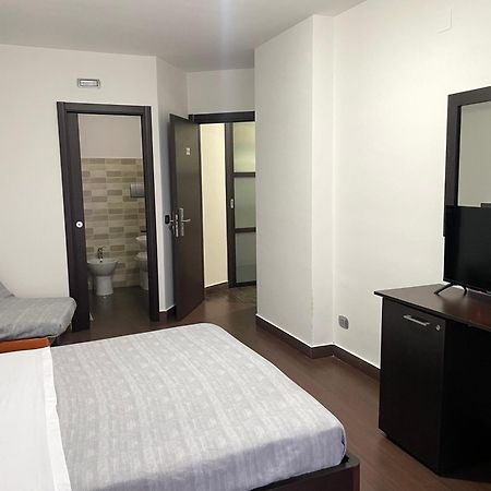 Nacional B&B Monforte San Giorgio Marina Exteriör bild
